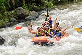 Serunya Wisata Rafting di Bandung: Destinasi Terbaik untuk Pecinta Petualangan