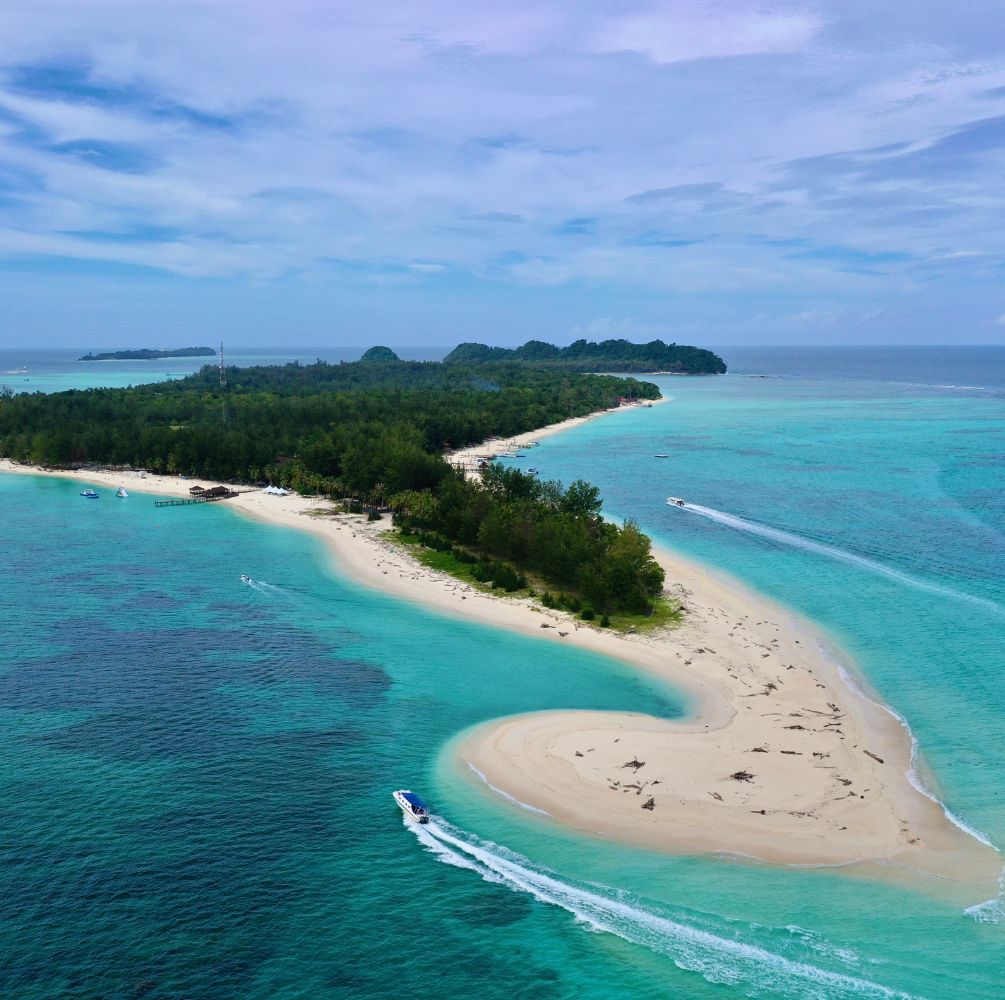 PAKET WISATA AMAZING MALAYSIA