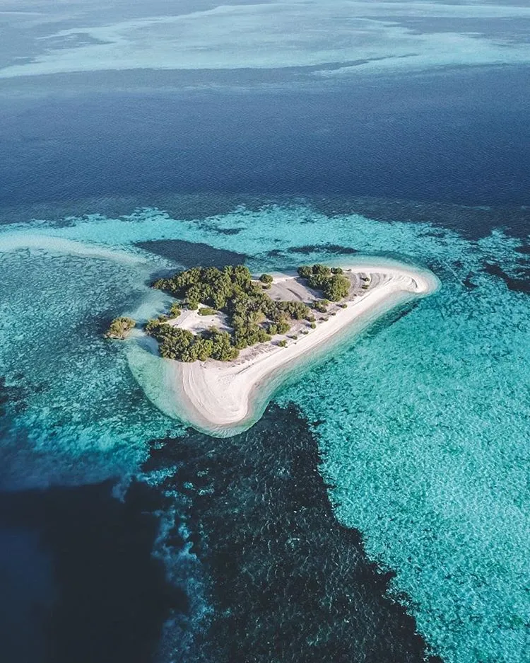 PAKET WISATA LABUAN BAJO LENGKAP (SAILING + CITY TOUR)