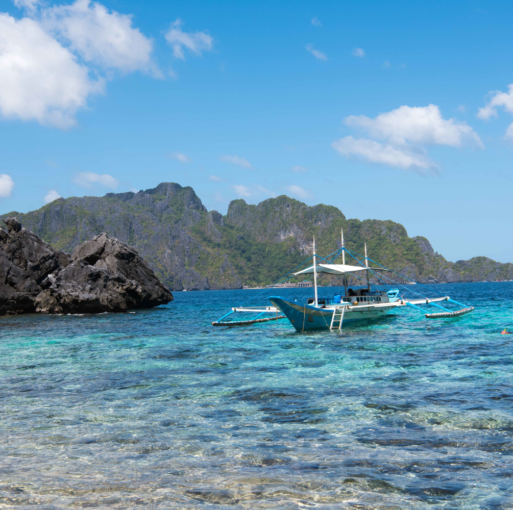 PAKET WIASATA PULAU OLELE HOPPING ISLAND DAN PULAU SARONDE GORONTALO