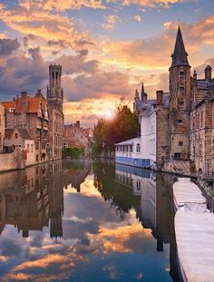 PAKET TOUR EROPA BARAT