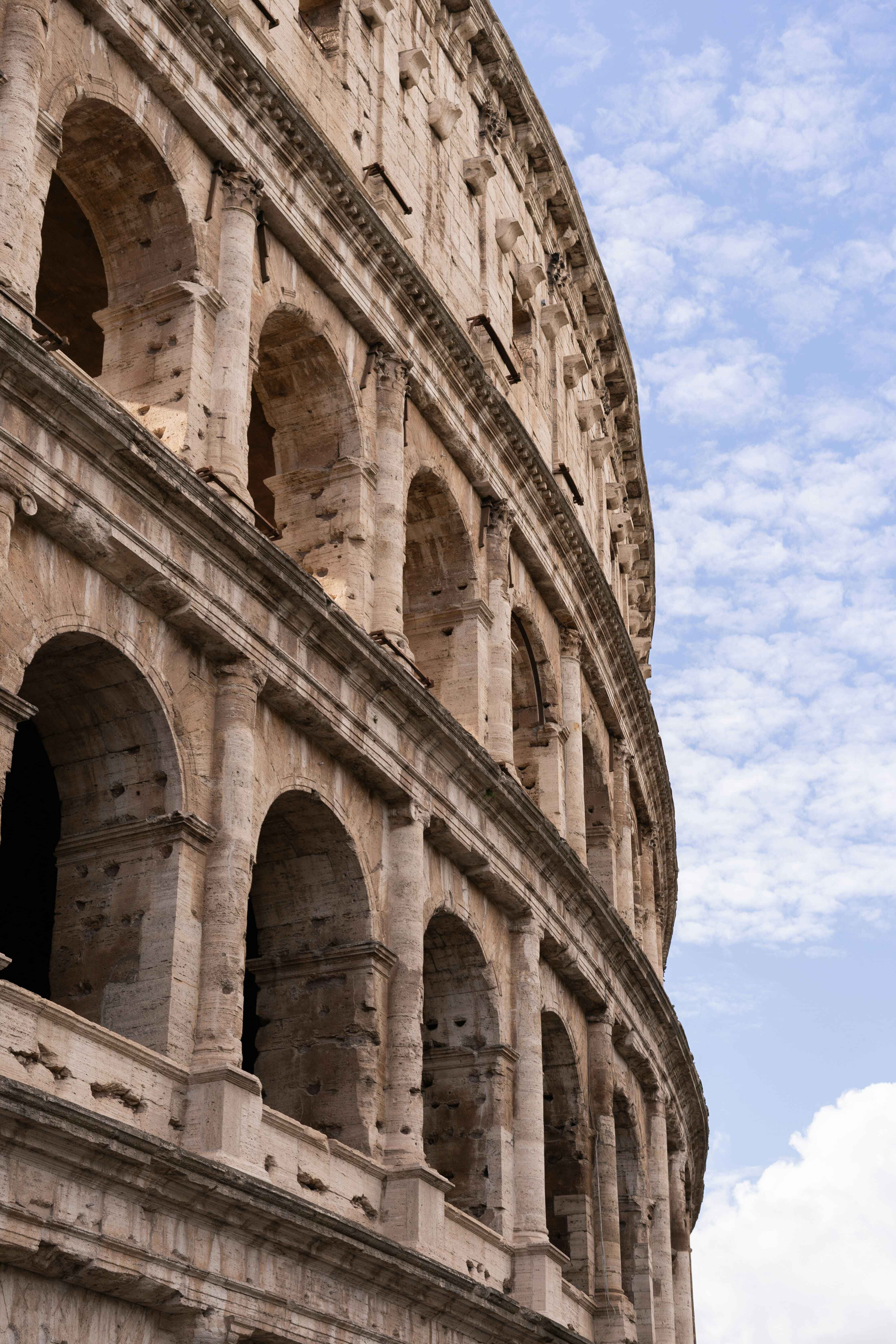 PAKET TOUR EROPA BARAT 5 NEGARA 9 DAY